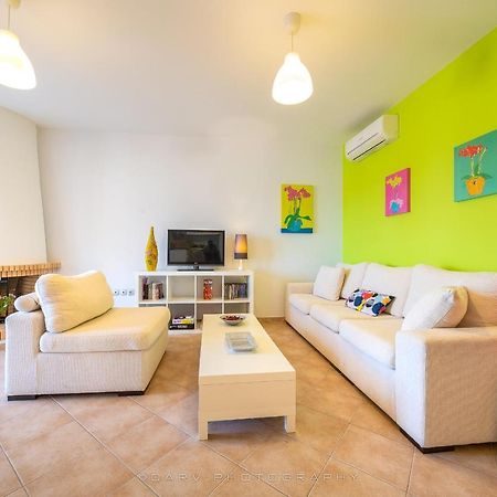 Fluo Seaside Apartment Vathi  ภายนอก รูปภาพ